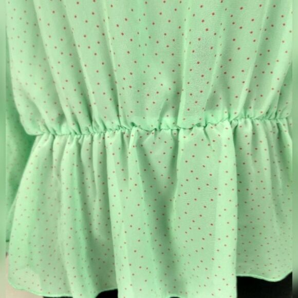 Francesca’s Collection Polka Dot Peplum Green Blouse Size Large - Picture 5 of 10